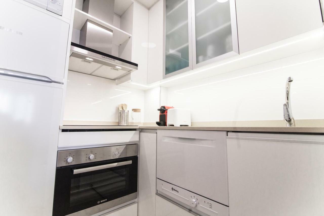 Elegant Retreat Business District Bernabeu Apartment Madrid Ngoại thất bức ảnh