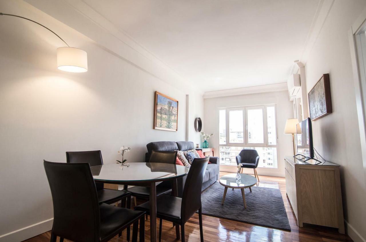 Elegant Retreat Business District Bernabeu Apartment Madrid Ngoại thất bức ảnh