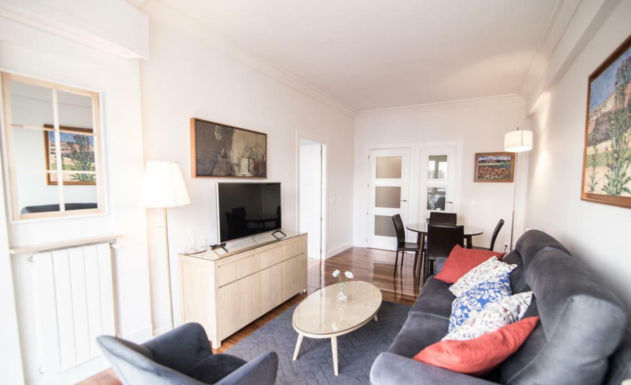 Elegant Retreat Business District Bernabeu Apartment Madrid Ngoại thất bức ảnh