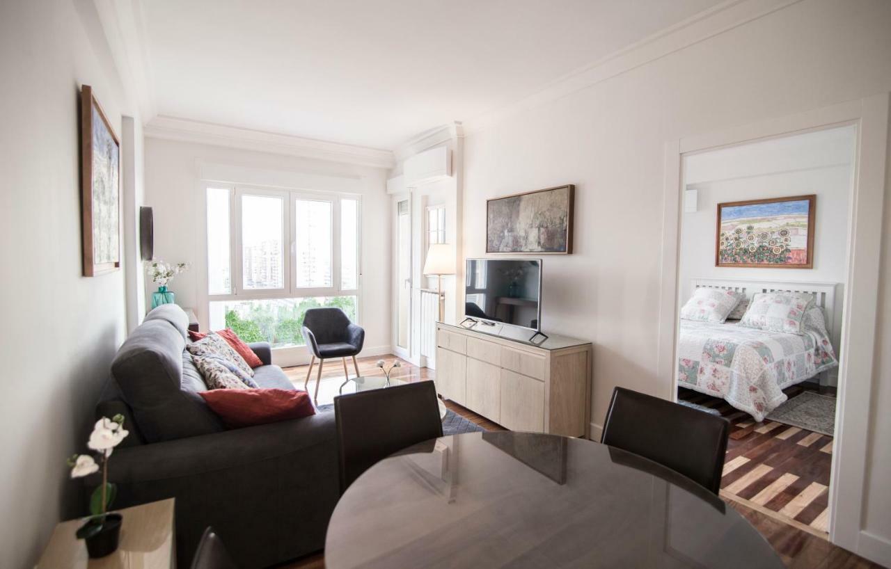 Elegant Retreat Business District Bernabeu Apartment Madrid Ngoại thất bức ảnh